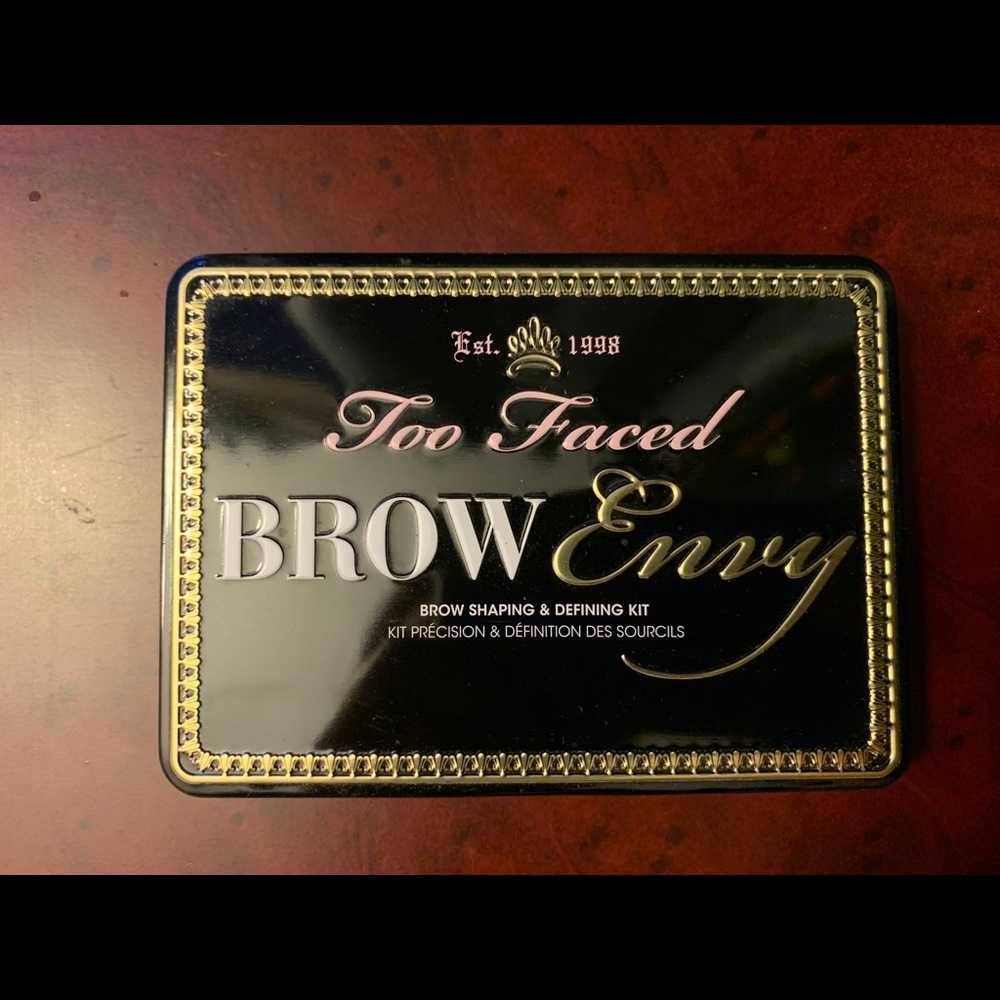 Too Faced Brow Envy Kit